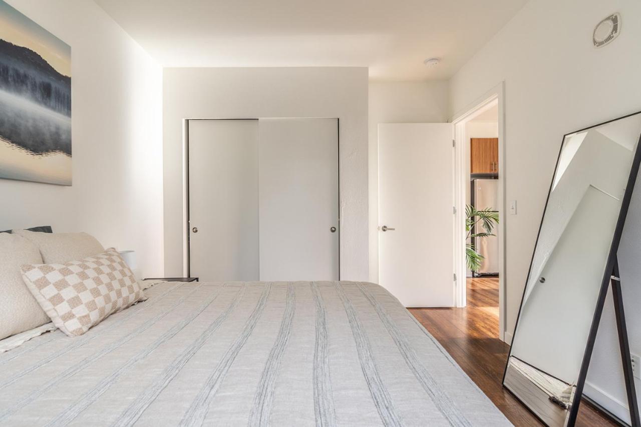 Close Downtown Modern Apartment - Pet Friendly, Wifi, Rooftop Views سياتل المظهر الخارجي الصورة